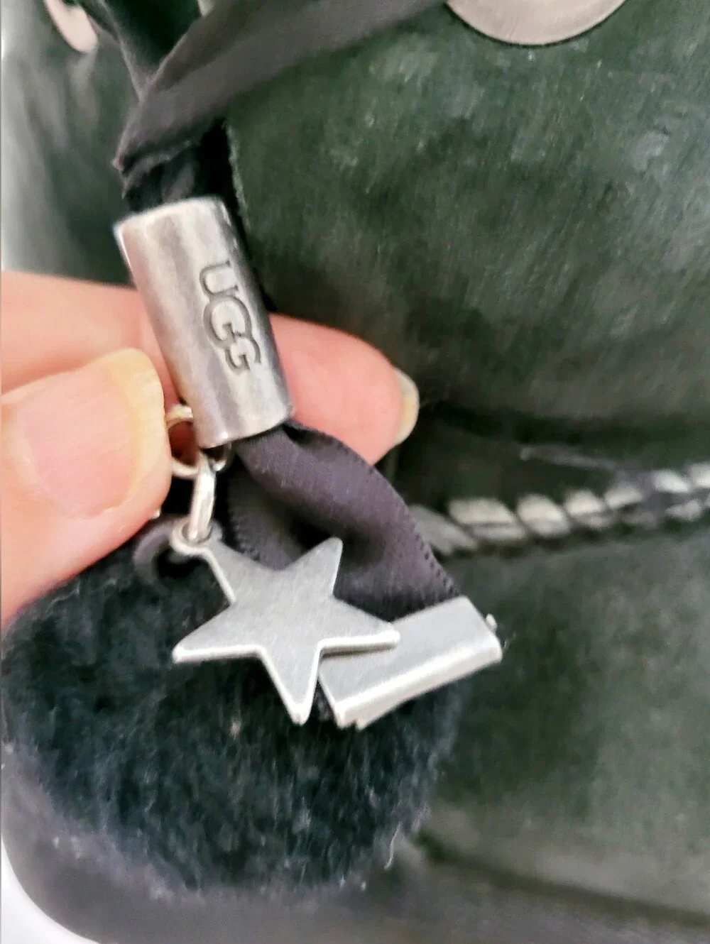 UGG Irina Star Charm Suede Shearling Ankle Boots - Pom Pom Black US 4